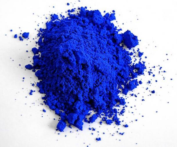 Photograph of “YInMn Blue” as synthesized in 2017 by the (OSU) chemist Mas Subramanian and his team in the laboratory. (Mas Subramanian/CC BY SA 4.0)