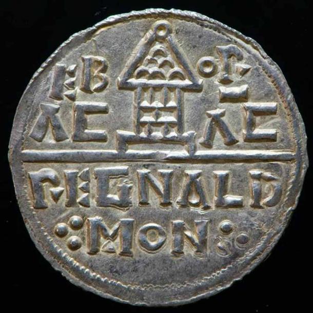 York is represented in the center of this rare coin in the Vale of York Hoard by a small building, perhaps an early depiction of York Minster cathedral (built in the 7th century AD). The letters “EB OR AC” on either side of the structure stand for “Eboracum,” York’s Latin name. (Yorkshire Museum)