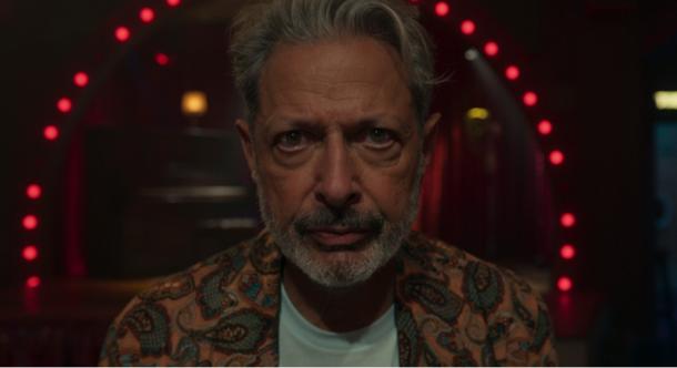 Zeus, played by Jeff Goldblum, is one of the prophecy recipients.