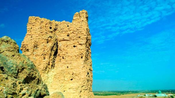 Ziggurat Bur Nimrud at Nimrud ancient city, Iraq. (homocosmicos/Adobe Stock)