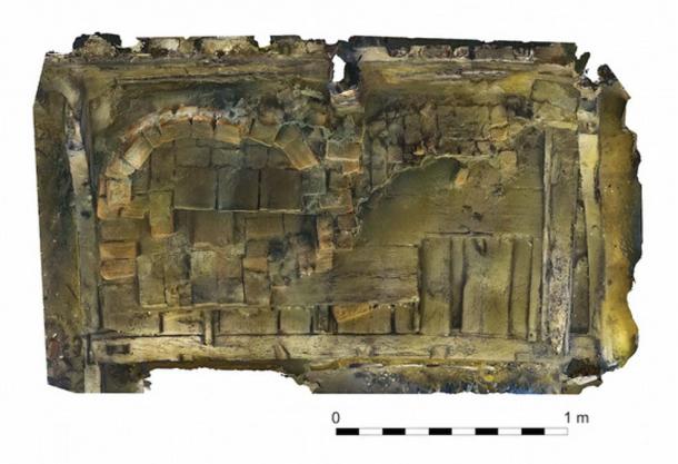 The cog still harbored its ancient galley, complete with a glazed tile deck and a brick oven. The bricks, a traditional Dutch type known as