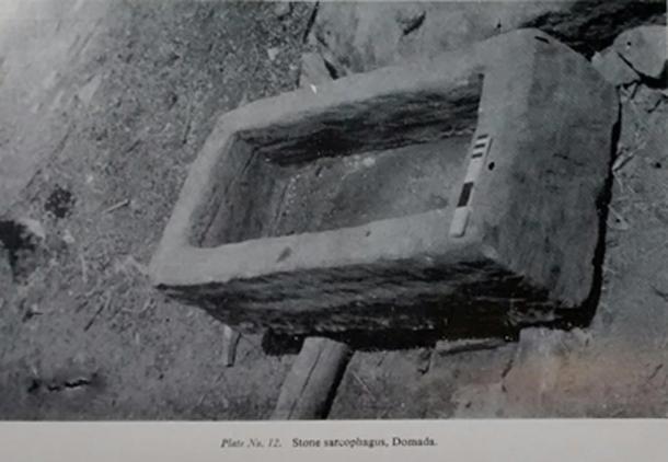 Image of sarcophagi and anthropoid figures from K.P. Rao Deccan megaliths, Delhi, 1988