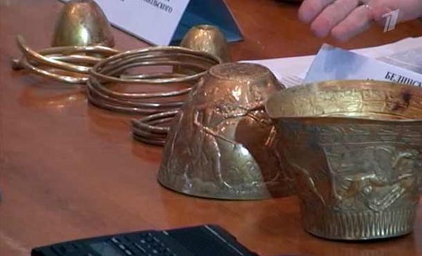 Secret Chamber in Scythian Burial Mound Revealed Golden Treasure of Drug-Fuelled Rituals - Russia