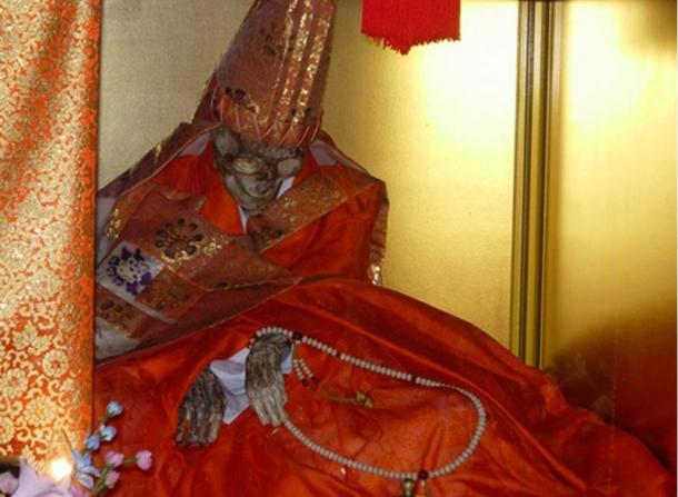 The body of Shinnyokai Shonin, found in Oaminaka, Japan. He had practiced Sokushinbutsu (self-mummification). 