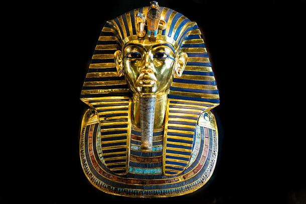 La famosa máscara funeraria del rey Tutankamón expuesta en el Museo Egipcio de El Cairo, Egipto (CC by SA 2.0)