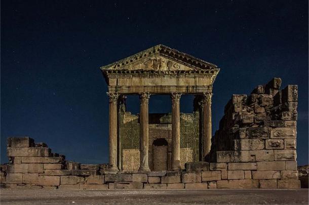 The capitol of Dougga is a Roman temple from the 2nd century, principally dedicated to Rome’s protective triad: Jupiter Optimus Maximus, Juno Regina and Minerva Augusta. The Capitol is the most preserved in Tunisia. (IssamBarhoumi/CC BY-SA 4.0)