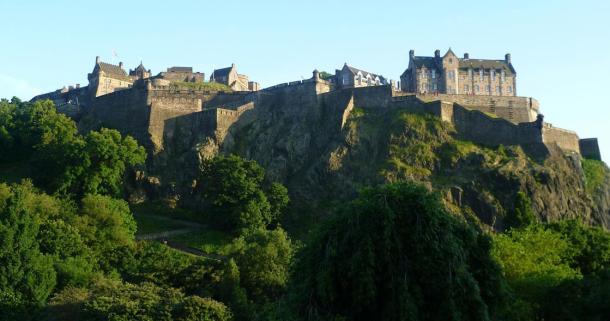 The imposing castle of Edinburg as seen in modern times, from the north.