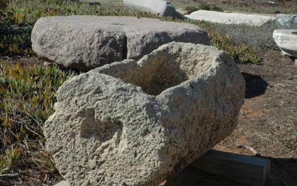 Hard day’s night: a more typical manger.