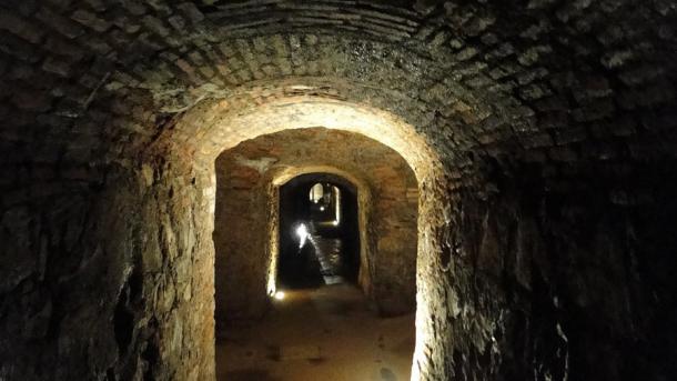 The cinnabar mine at Almadén in central Spain represents the largest cinnabar deposit in the world and is a UNESCO World Heritage site. It’s exploitation began about 7,000 years ago. (Rafael Tello / CC BY-SA 4.0)