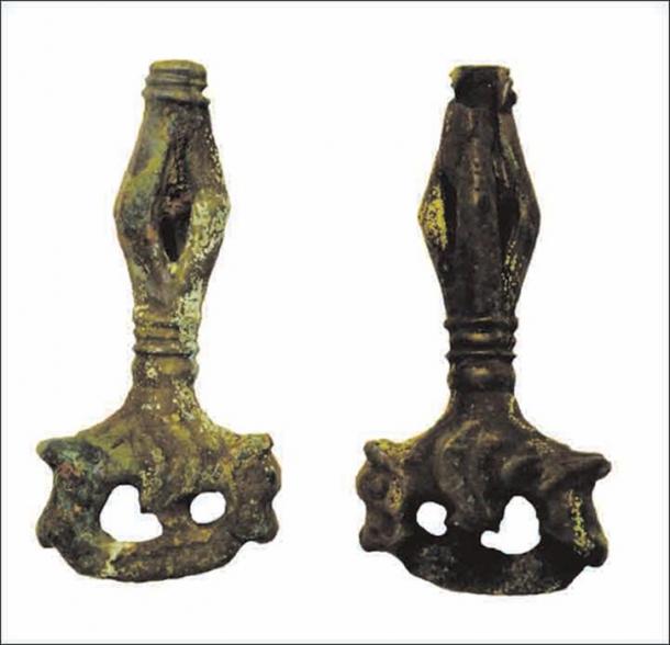 The boy's remains are seen as being accidentally preserved aided by the form of burial in a cocoon of birch bark and copper.