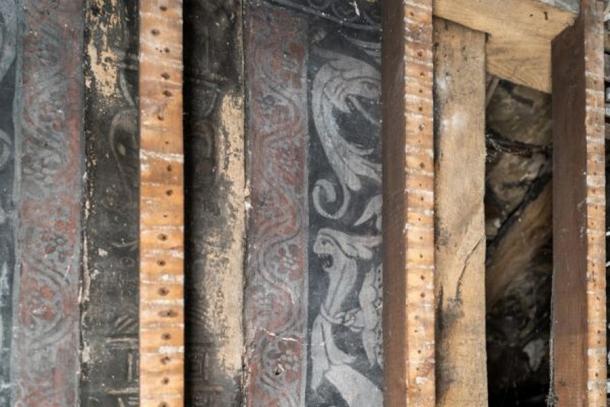 A detail of the 16th-century Tudor paintings at Calverley Old Hall recently discovered during restoration work. (Simon Hogben / Landmark Trust)