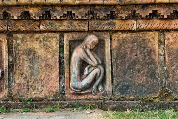 A detailed stone carving at Somapura Mahavihara that could be Buddhist, Hindu or Jain. (Danita Delimont / Adobe Stock)