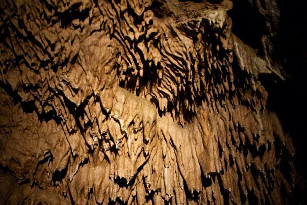 Dramatic stalactites along the domes of the Punkva Caves (Zsolt, A / CC BY-NC 2.0)