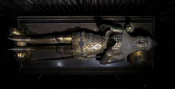La efigie de la tumba vista desde arriba (© Dean and Chapter of Canterbury)
