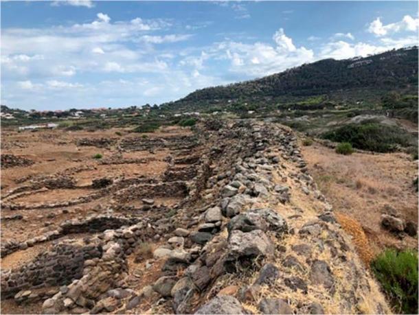 Discovery of Bronze Age Fortifications on Ustica Island