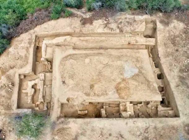 El sitio de excavación en un terreno privado cerca del pueblo de Chiclayo, donde se desenterró la Huaca Pintada peruana. (Sam Ghavami)