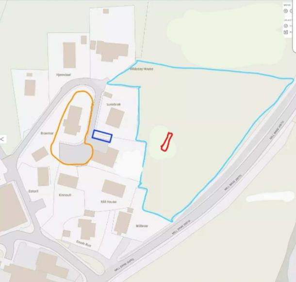 Several excavations have been conducted in the area around the Scalloway, Shetland field. Orange = 1990 Sharples investigations. Dark blue = AOC 2020 investigations. Red= ORCA 2021 investigations trench 10 (Skailway)