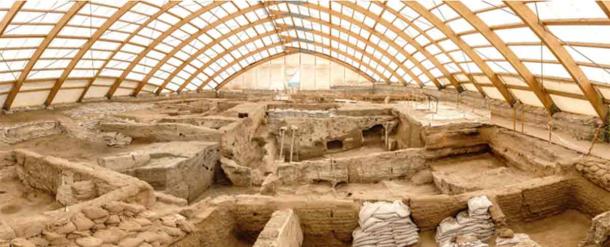 Excavations at Çatalhöyük, the oldest town of Anatolia.  (GeniusMinus/Adobe Stock)