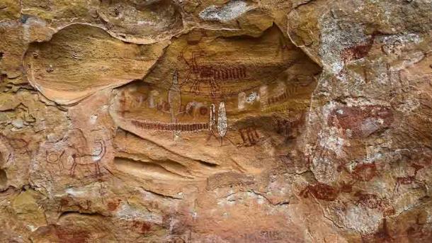 Solo algunas de las excepcionales obras de arte rupestre encontradas en el sitio de Vale da Pedra Furada en Brasil, donde se descubrió la inusual herramienta de piedra. (Diego Rego Monteiro / CC BY-SA 4.0)