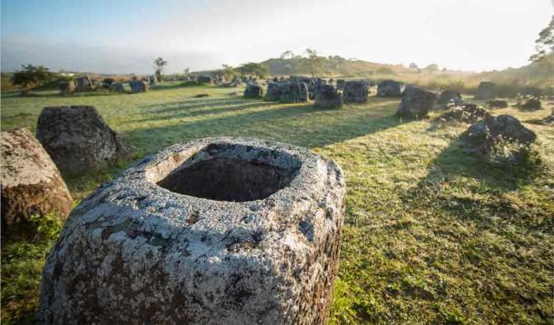 Five Unique Burial Sites of the Ancient World (Video)