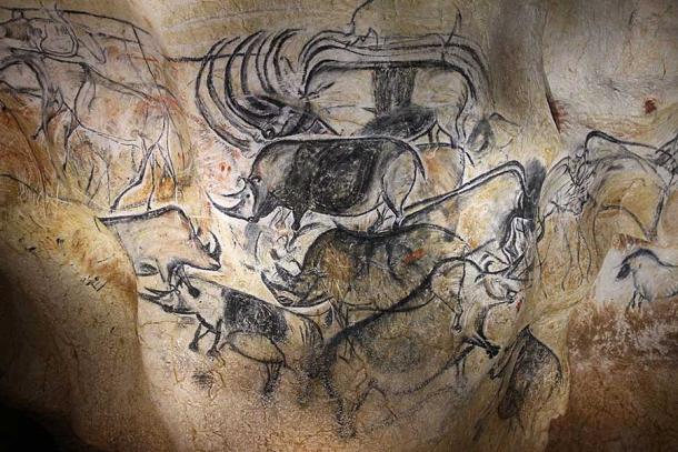 Charcoal drawings from the Chauvet Cave in France, fabulous examples of artwork created by the Aurignacians. (Claude Valette / CC BY-SA 4.0)