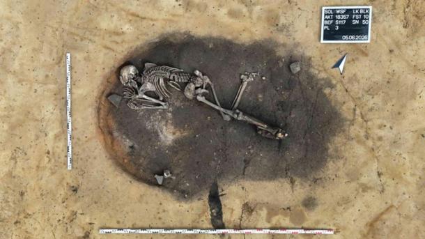 Burial of a Corded Ware Culture individual in a kiln pit in Gerstewitz.
