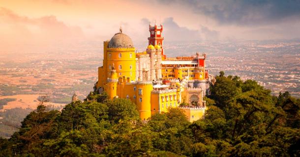 Eight Places Straight out of a Fairytale (Video)