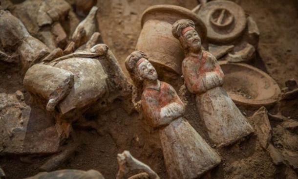 Artifacts unearthed from a site in Xi'an's Xincheng district.