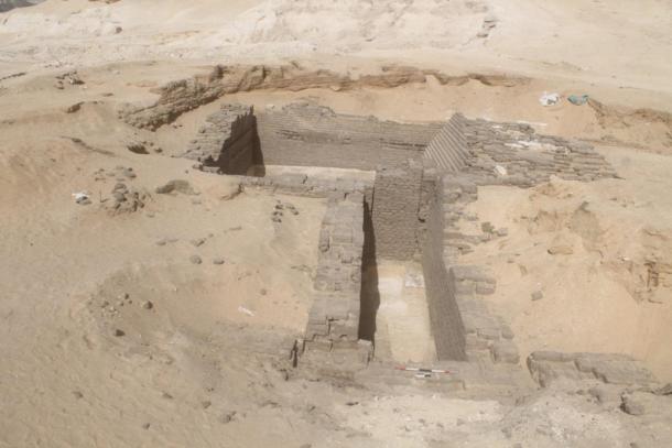: 5,000-year-old tomb found in Minya, Egypt.