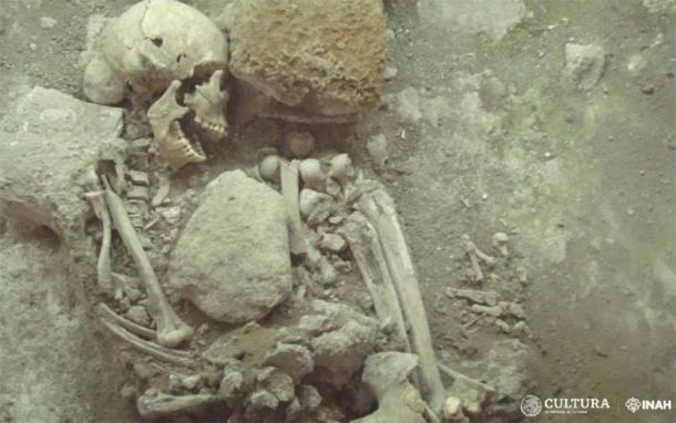 Palace of CortÃ©s Display Burial Is A Pre-Hispanic Woman‚ Not a Spanish Monk!