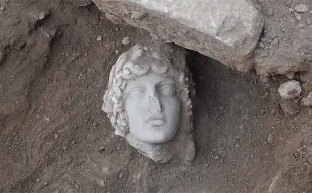 The 1,800-year-old face of Apollo uncovered at Philippi. Source: Greek Reporter / Ministry of Culture.