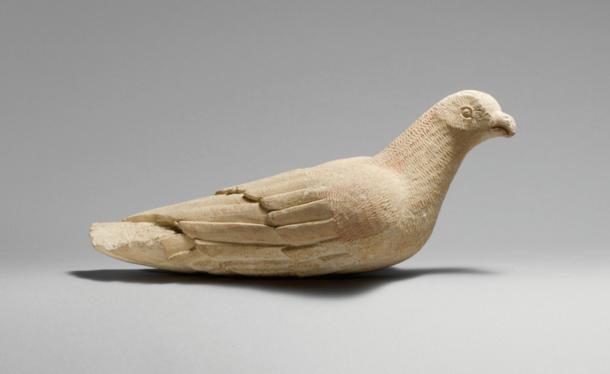 A small limestone pigeon sculpture from Cyprus dating to 600&ndash;480 BC 