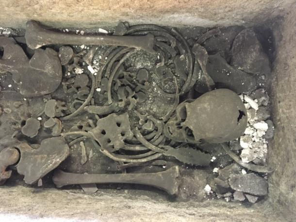 Interior of the Westminster Abbey sarcophagus holding the skeletal remains prior to in situ cleaning. 