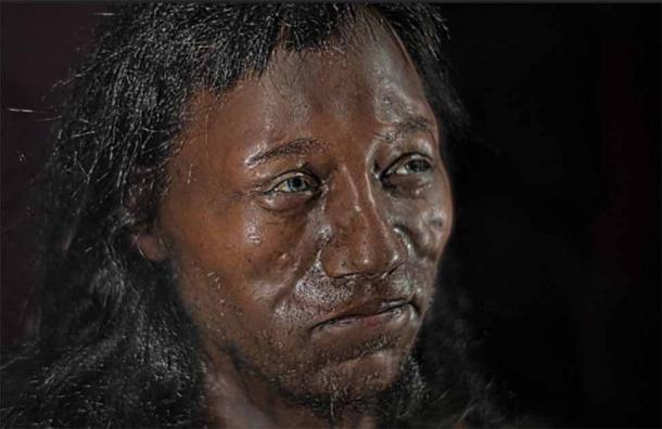 Reconstruction of a hunter-gatherer, based on hard DNA evidence (dark hair, brown skin, blue eyes). Source: Werner Ustorf/ CC BY-SA 2.0
