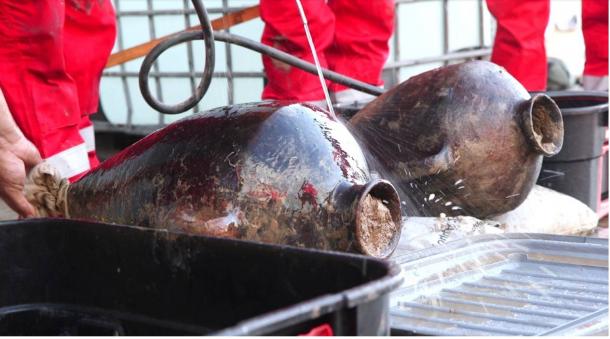 The Earliest Ship Ever Found in the Deep Seas Discovered!