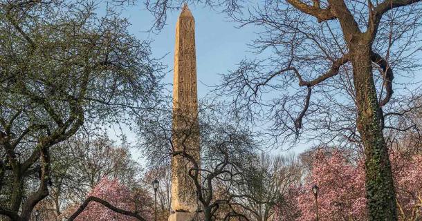 Cleopatra’s Needle, better known as Thutmose Obelisk, in Central Park, New York. Source: John Anderson / Adobe Stock