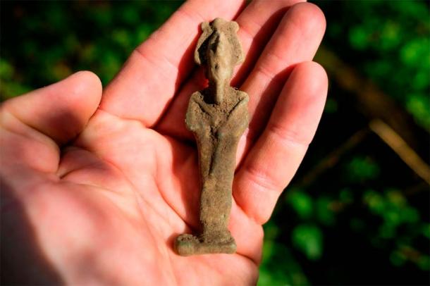 One of two Osiris figurines found at the site in Poland. (Łukasz Miechowicz/Lubelski Wojewódzki Konserwator Zabytków)