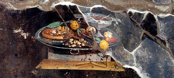 The ‘Pompeii pizza’ fresco is part of a decorated broken wall. (Parco Archeologico Pompeii)
