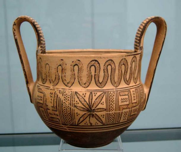 A funerary kantharos (Attica, circa 780 BC), a type of ancient Greek cup used for drinking. (Public Domain)