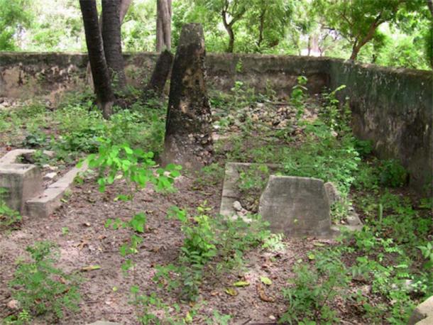 For generations, Swahilis have maintained matrilineal family burial gardens such as this one in Faza town, Lamu County. (Chapurukha Kusimba, 2012, CC BY-ND/The Conversation)