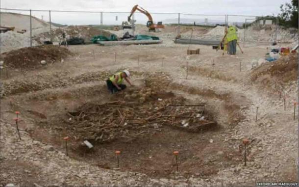 The mass grave of headless Vikings found in Dorset. (Oxford Archaeology)