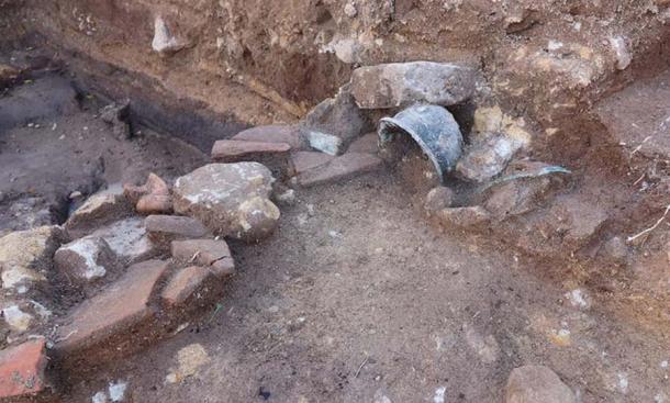 The two helmets were found in the same location at Velia. (Parco Archeologico Paestum)