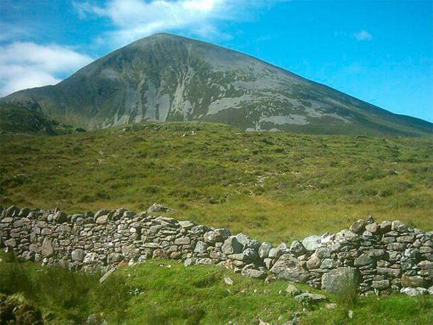 The holy mountain Croagh Patrick, County Mayo, Republic of Ireland. Thousands of pilgrims climb Croagh Patrick in honor of Saint Patrick. (Public Domain)