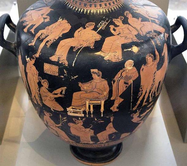Hydria/ Jarra del pintor Varrais (alrededor del 340 a. C.) que representa escenas de Eleusis (Dominio público)