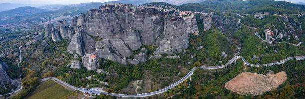 Aerial view of the landscape of Meteora with the monasteries perched on the cliffs (GDMpro S.R.O./ Adobe Stock)