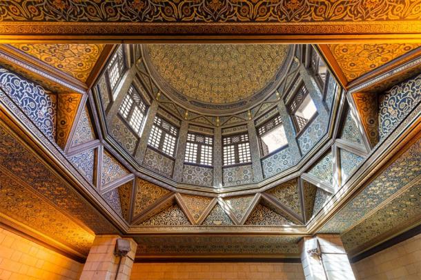 Ceiling of the nilometer building, an Umayyad era Egyptian water measurement construction, used to measure the level of the Nile, located on Roda Island, River Nile, Cairo, Egypt. (Khaled El-Adawi / Adobe stock)