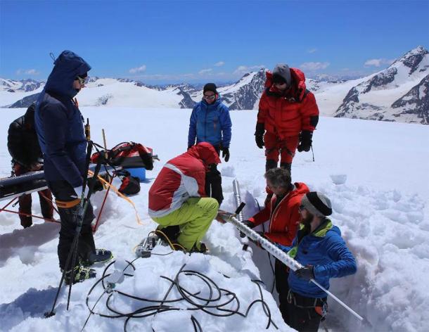 The ice core drilling operation at Weißseespitze summit glacier. A special lightweight electromechanical drill was used to recover two ice cores. (Credit: Norbert Span/Nature 2020)
