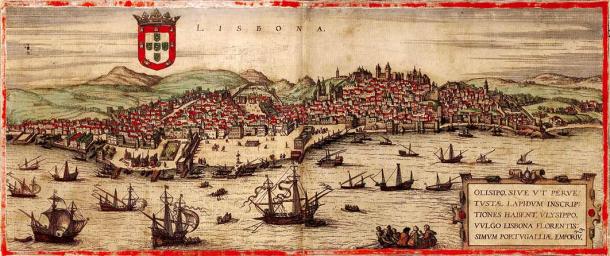 Lisbon and the Tagus (1572). Galleon in the center (one type of Portuguese galleon), carracks, galley, round caravels, and caravels (lateen), among other vessels (Public Domain)