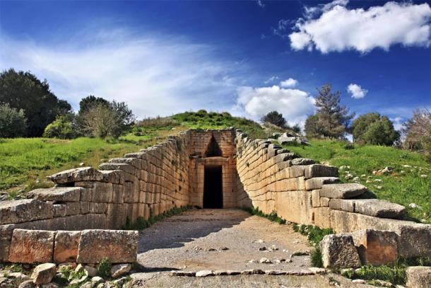 The famous entrance to the Treasury of Atreus. (Iraklis Milas / Adobe stock)