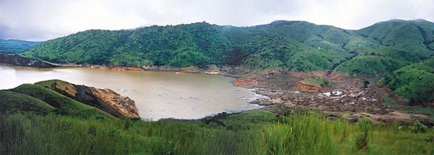 Lake Nyos in 1986, a month after the tragedy. (United States Geological Survey / Public domain)